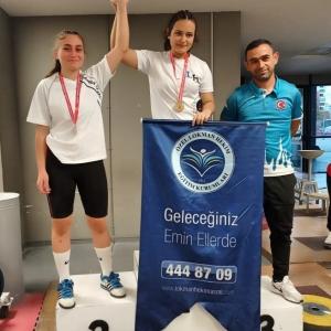 Konya Okul Sporları Halter Müsabakası