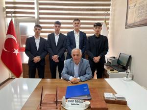 Lokman Hekim Ailesi Olarak Öğrencilerimizin Mezuniyet Heyecanlarına Şahitlik Etmek Bizleri Çok Mutlu Ediyor.